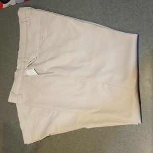 Amazon Essentials mens dress slacks NWT size 35 waist x 32 length